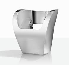 Chaise Victoria and Albert, 2013